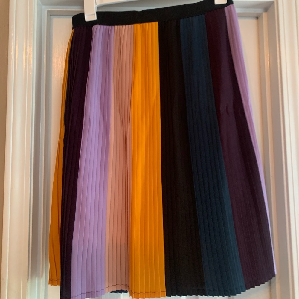 Multi colored xxl pleated skirt